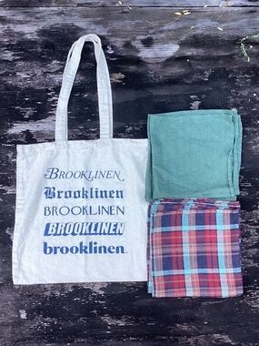 NEW Brooklinen 100% linen 4 NAPKINS + TOTE set